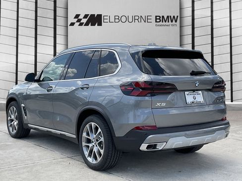 New 2026 BMW X5 xDrive40i w/ Premium Package image 5