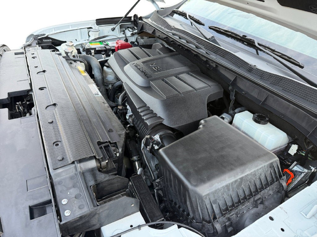 Used 2021 Nissan Titan SV w/ SV Convenience Package RWD image 31