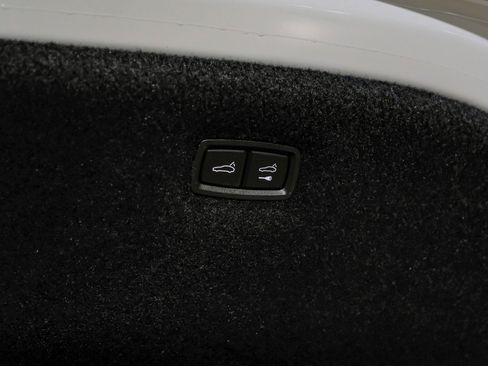 Used 2023 Porsche Taycan image 54