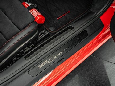 Certified 2024 Porsche 911 Carrera GTS image 58