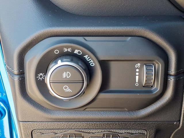 New 2025 Jeep Gladiator Sport AWD/4WD image 22