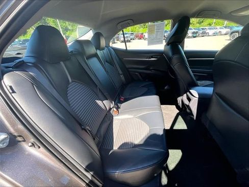Used 2023 Toyota Camry SE FWD image 16