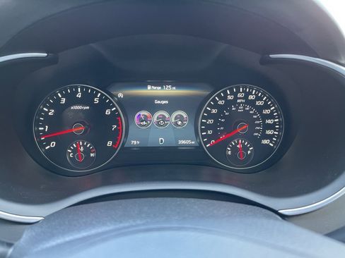 Used 2023 Kia Stinger GT2 image 7