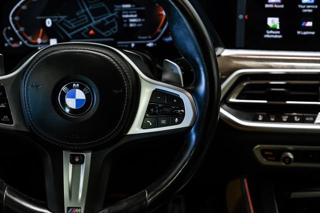 Used 2022 BMW X5 sDrive40i w/ M Sport Package RWD image 17
