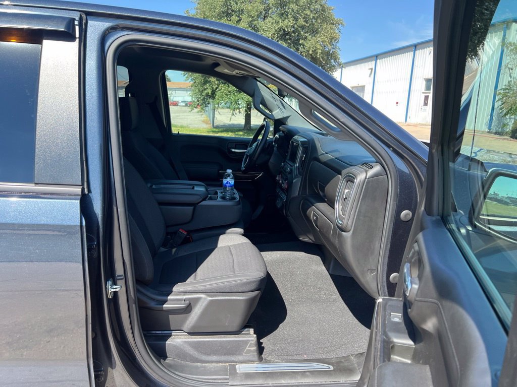 Used 2022 Chevrolet Silverado 1500 LT AWD/4WD image 17