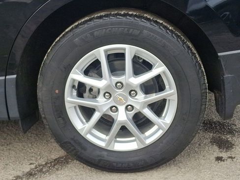 Used 2024 Chevrolet Equinox LT w/ LPO, Floor Liner Package image 31