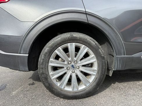 Used 2020 Ford Explorer Limited image 34