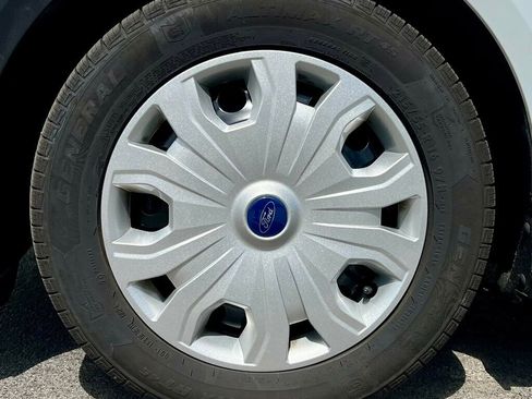 Used 2022 Ford Transit Connect XL image 26