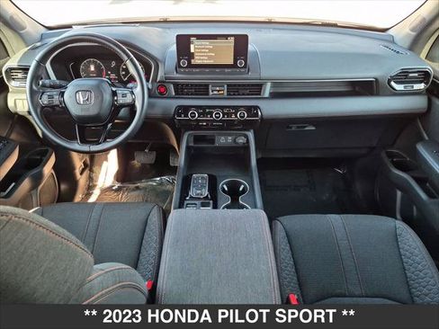 Used 2023 Honda Pilot Sport image 18