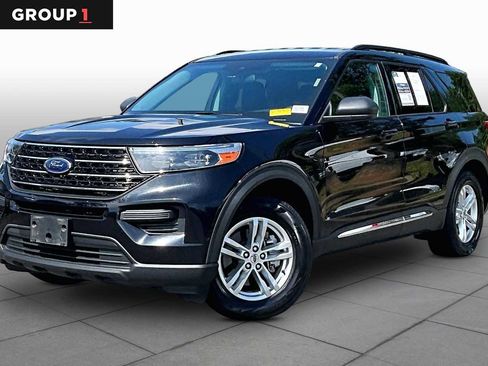 Used 2020 Ford Explorer XLT RWD image 1