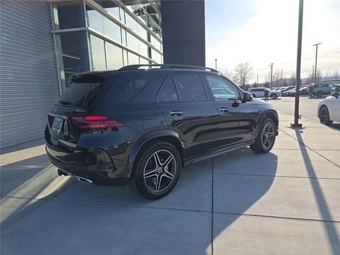 New 2026 Mercedes-Benz GLE 450 4MATIC image 3