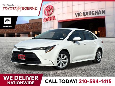 Used 2024 Toyota Corolla LE image 1