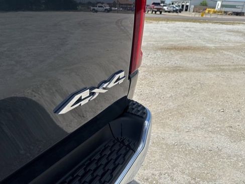 Used 2025 RAM 1500 Laramie image 11
