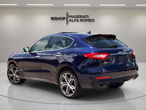 Used 2019 Maserati Levante GranSport AWD/4WD image 3