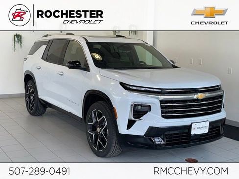 New 2026 Chevrolet Traverse High Country AWD/4WD image 1