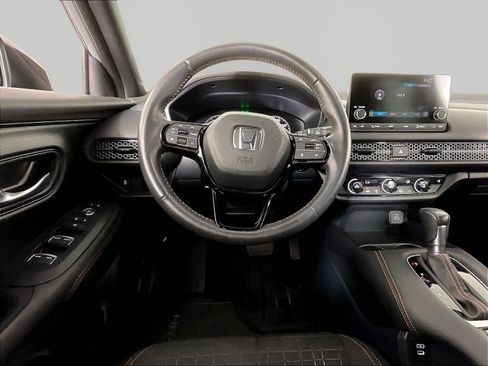 Used 2024 Honda HR-V Sport image 8