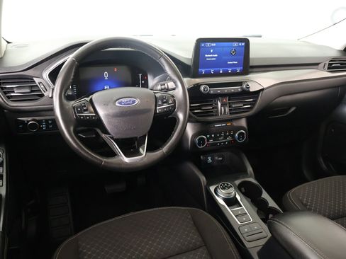 Used 2023 Ford Escape Active w/ Cold Weather Package image 2