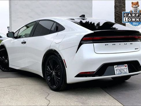 Used 2025 Toyota Prius image 10