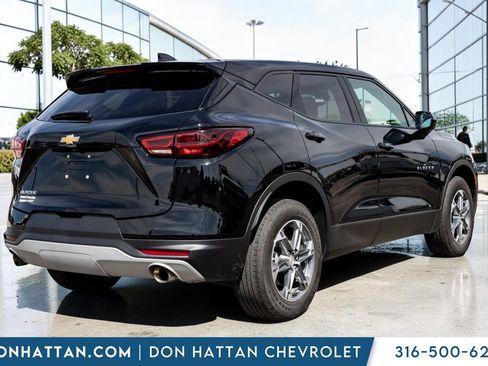 Used 2025 Chevrolet Blazer LT image 20