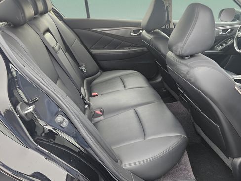 Used 2016 INFINITI Q50 Premium RWD image 26