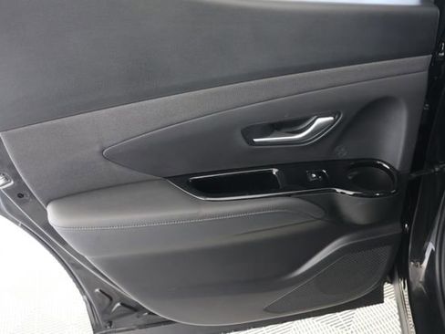 Used 2024 Hyundai Santa Cruz Limited image 27