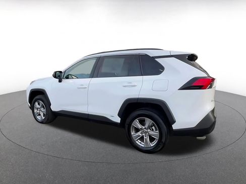 Used 2025 Toyota RAV4 LE image 10