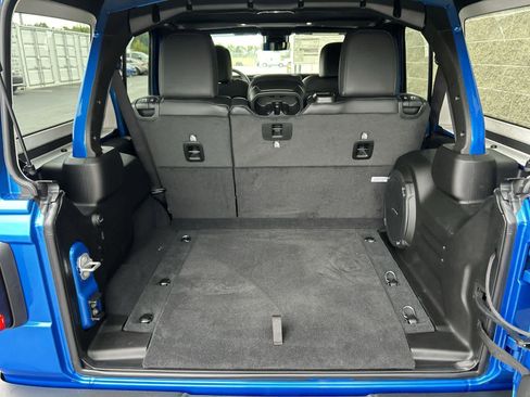New 2024 Jeep Wrangler Unlimited Rubicon 392 image 32