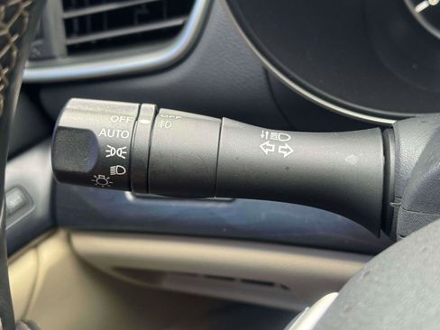 Used 2023 Nissan Maxima Platinum w/ Sport Mat Group image 22