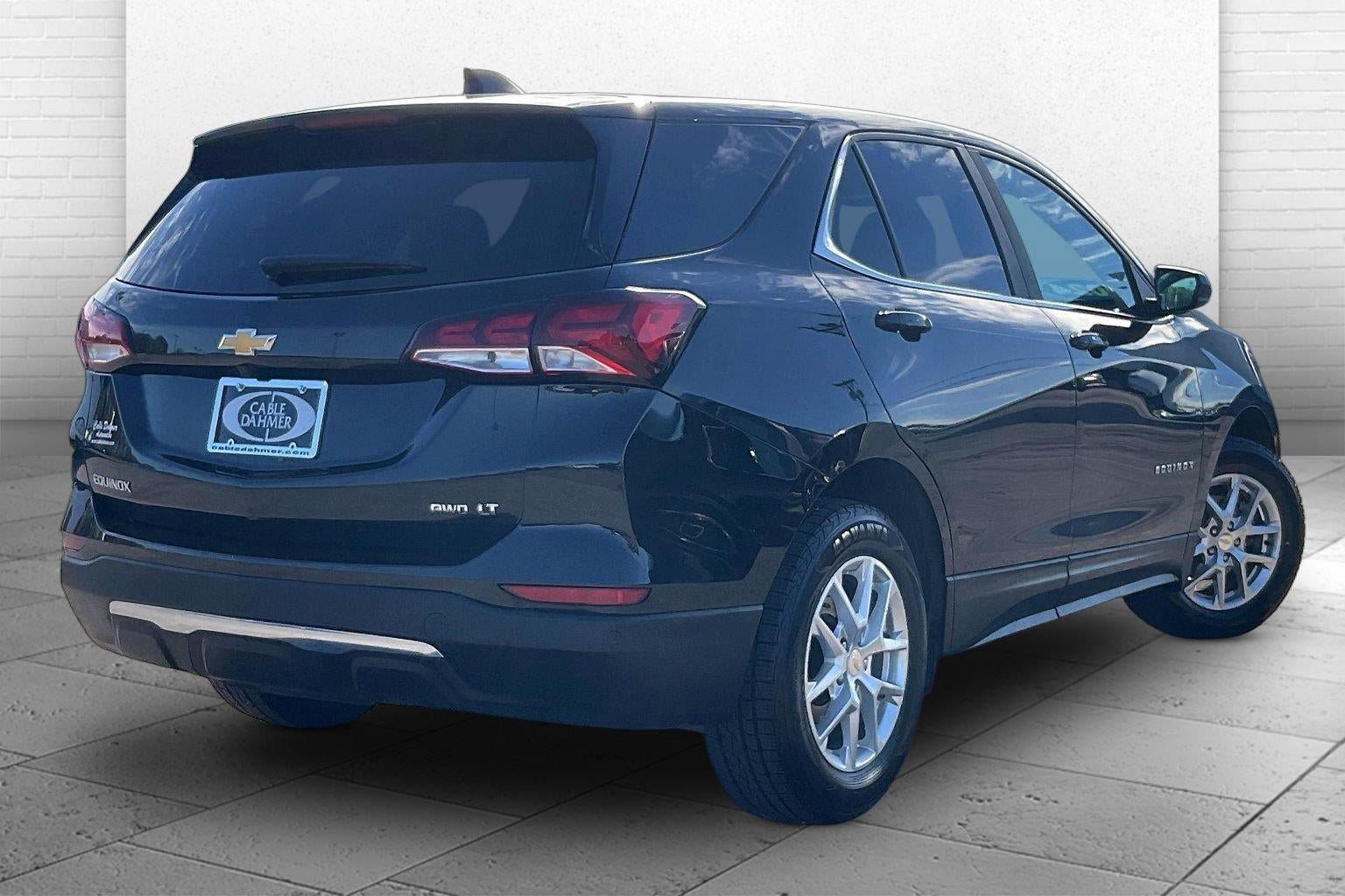 Used 2024 Chevrolet Equinox LT AWD/4WD image 14