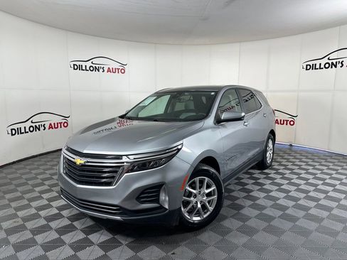 Used 2024 Chevrolet Equinox LT image 1