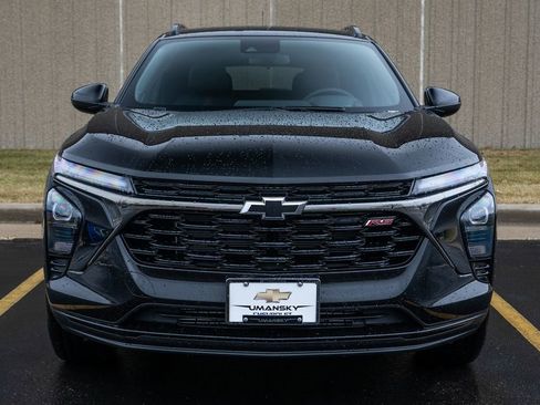 New 2026 Chevrolet Trax RS image 3