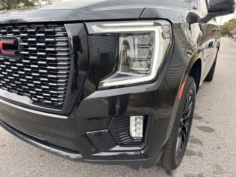 Used 2021 GMC Yukon XL Denali w/ Denali Ultimate Package image 9