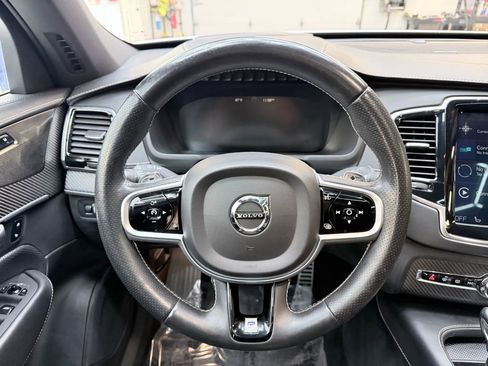 Used 2019 Volvo XC90 T5 R-Design w/ Advanced Package image 19