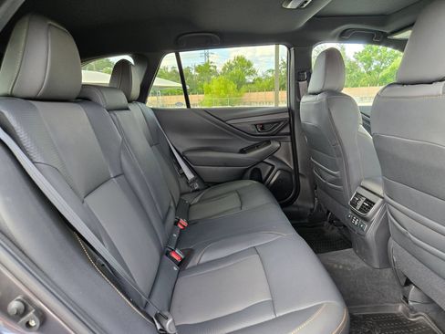 Used 2025 Subaru Outback Wilderness AWD/4WD image 25