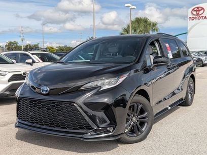 New 2025 Toyota Sienna XSE