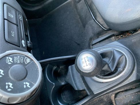 Used 2011 Honda Fit Sport image 14