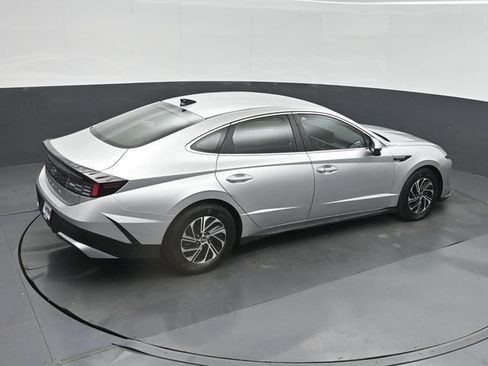 Used 2026 Hyundai Sonata Blue FWD image 40