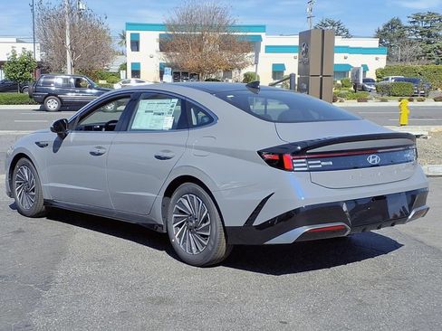 New 2026 Hyundai Sonata SEL FWD image 5