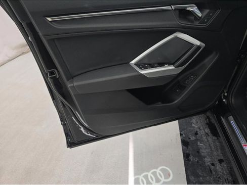Used 2023 Audi Q3 2.0T Premium w/ Convenience Package image 24
