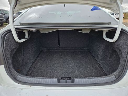 Used 2020 Volkswagen Jetta SE image 7