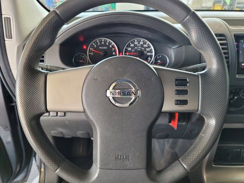 Used 2008 Nissan Pathfinder S RWD image 16