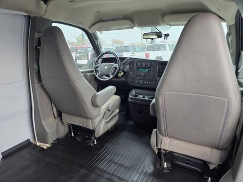 Used 2020 Chevrolet Express 2500 Extended w/ Driver Convenience Package image 14