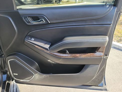 Used 2020 Chevrolet Tahoe LT image 36