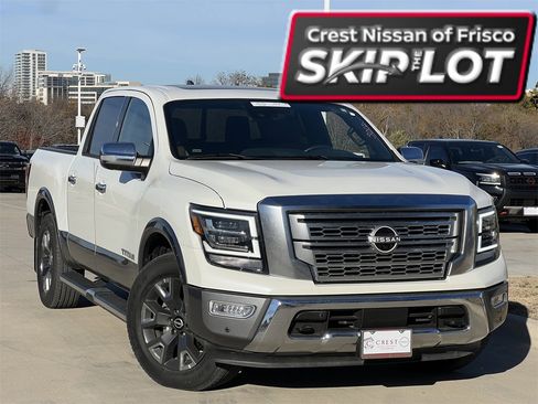 Certified 2024 Nissan Titan Platinum Reserve w/ Moonroof Package image 1