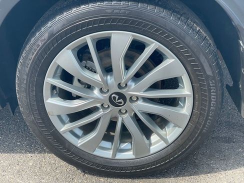 Used 2023 INFINITI QX50 Luxe AWD/4WD image 31