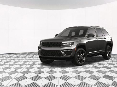 New 2025 Jeep Grand Cherokee Limited w/ Black Appearance Package image 18