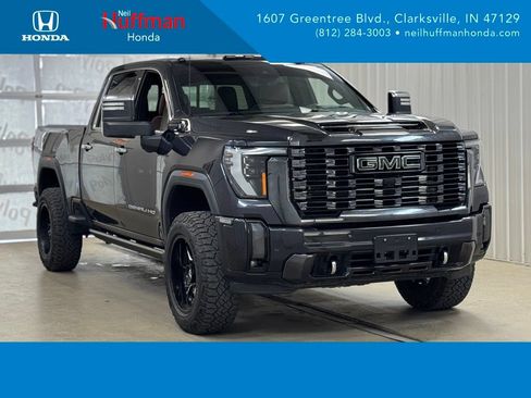 Used 2024 GMC Sierra 2500 Denali Ultimate AWD/4WD image 1