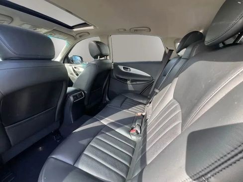 Used 2017 INFINITI QX50 2WD image 11
