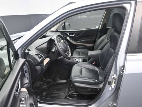 Used 2022 Subaru Forester Limited w/ Popular Package #2 image 15
