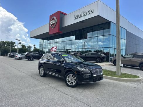 Certified 2022 Lincoln Corsair FWD image 1